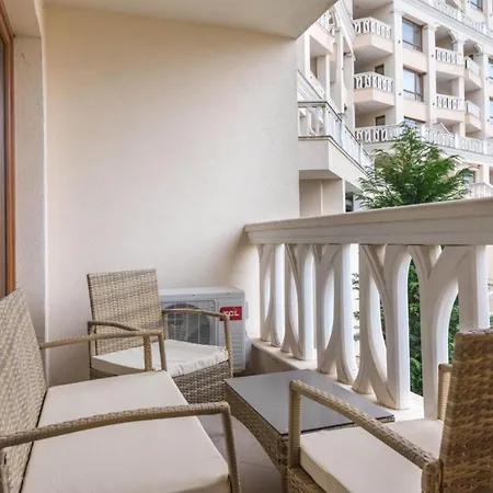 Stoyanov South Bay - * Warna